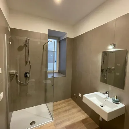 Al Palazzo Guest house *